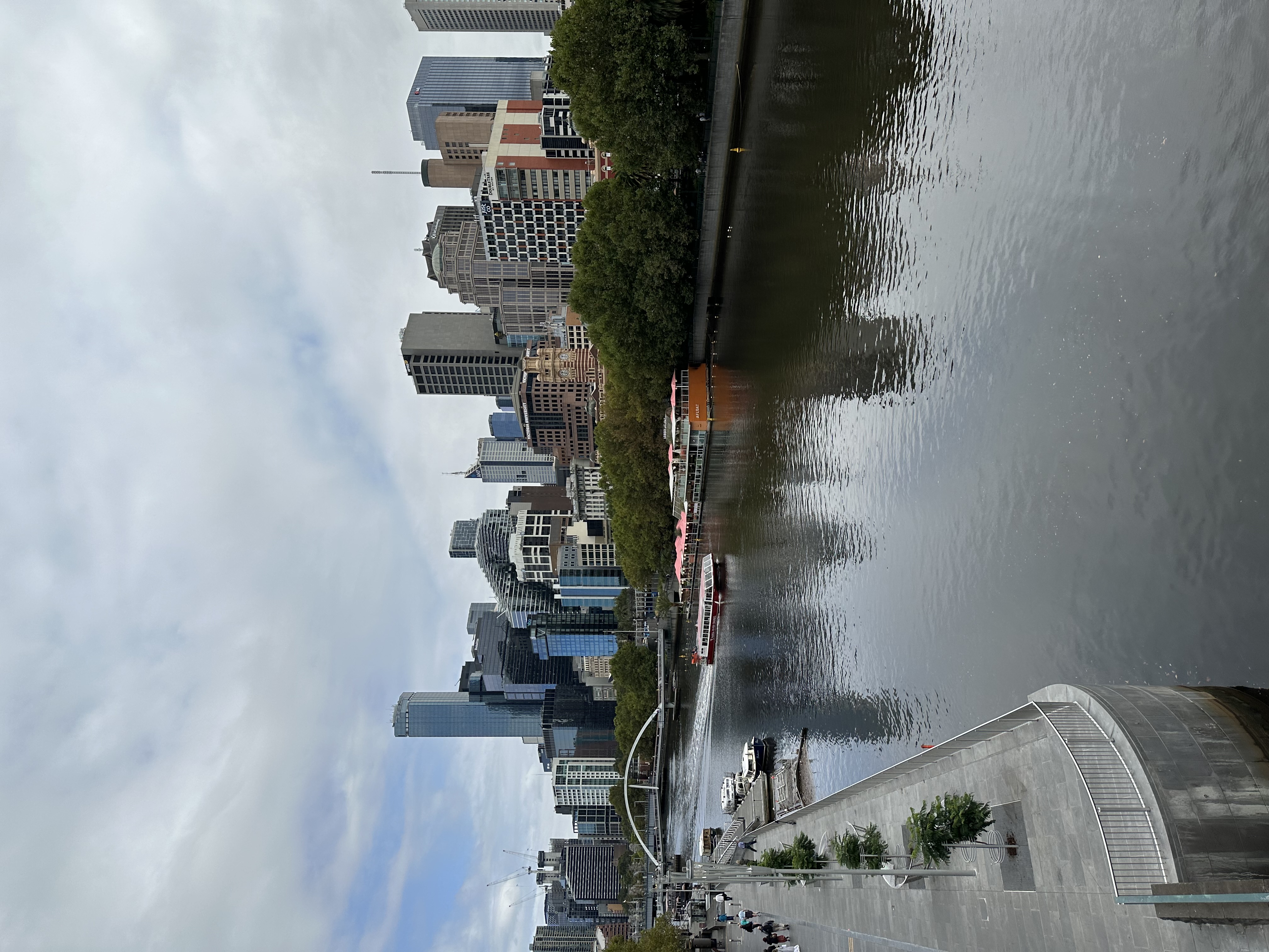 Yarra River and Melbourne city skyline