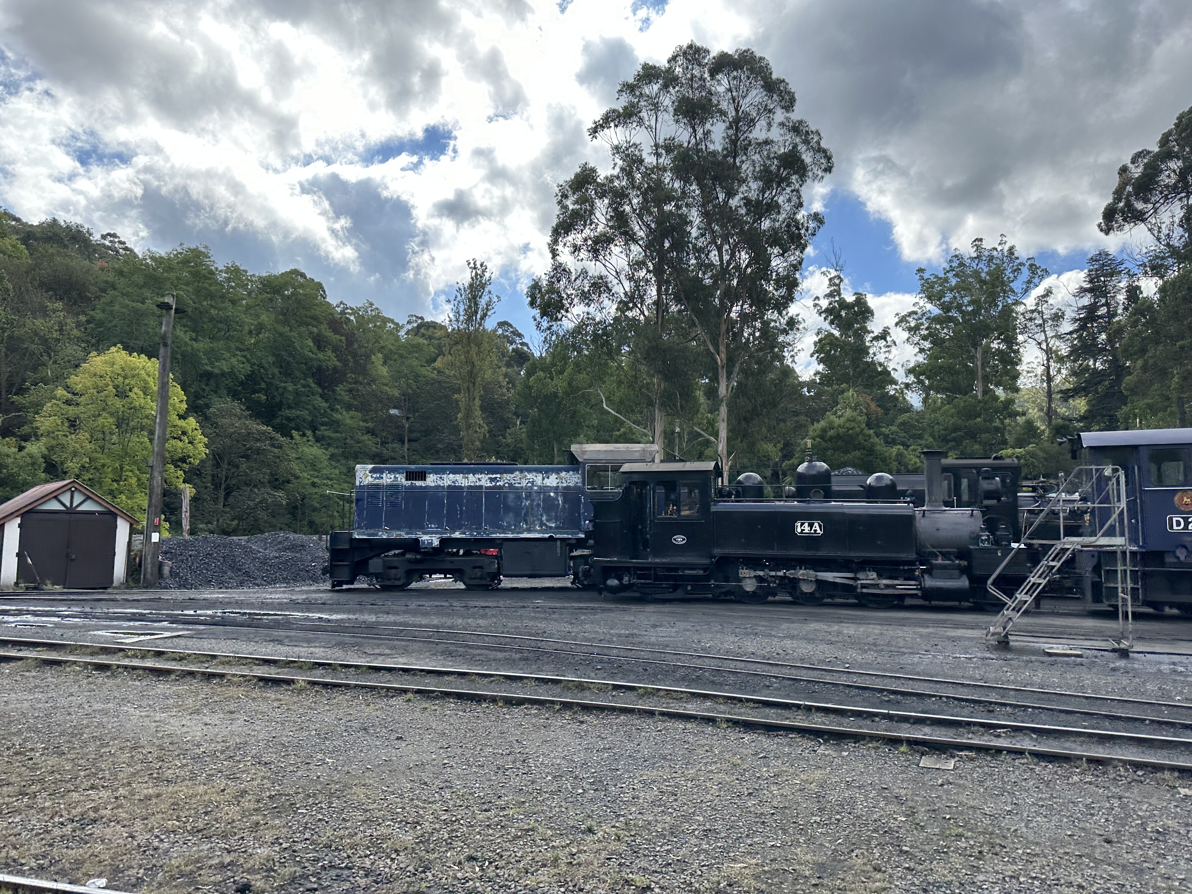 Puffing Billy Railway — historic steam train